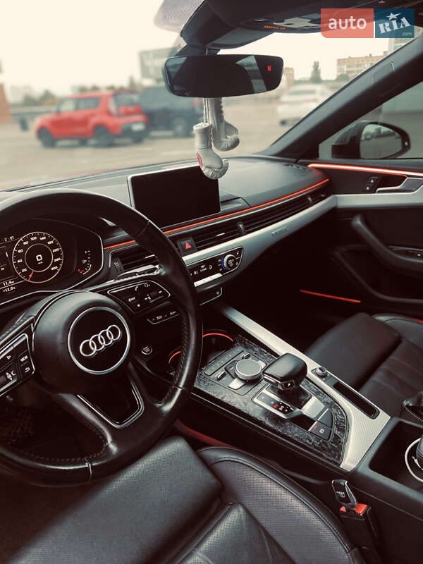 Купе Audi A5 2017 в Киеве