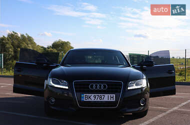 Купе Audi A5 2010 в Ровно