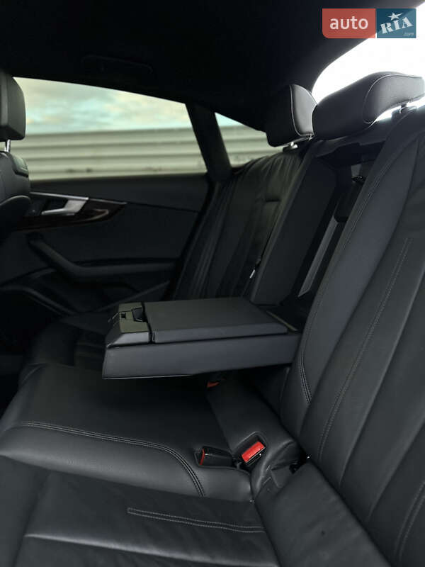 Купе Audi A5 2019 в Львове