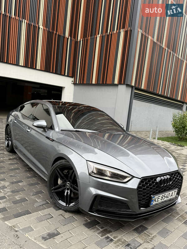 Купе Audi A5 2017 в Дніпрі