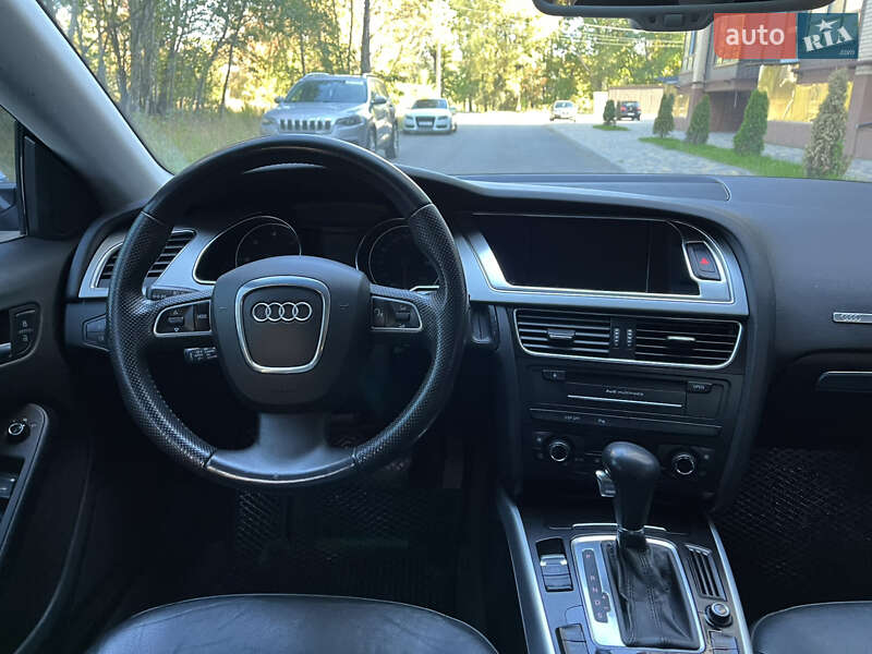 Купе Audi A5 2009 в Чернигове