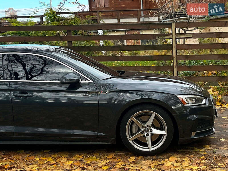 Купе Audi A5 2017 в Києві фото 5 Купе Audi A5 2017 в Києві