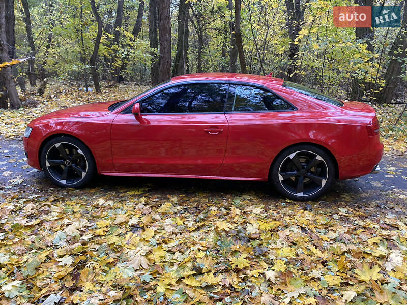 Купе Audi A5 2010 в Києві