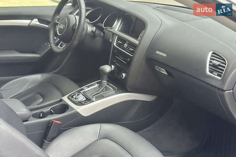 Купе Audi A5 2013 в Києві фото 10 Купе Audi A5 2013 в Києві