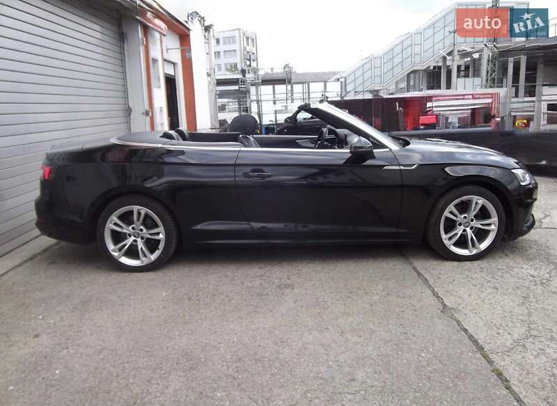 Кабріолет Audi A5 2017 в Львові