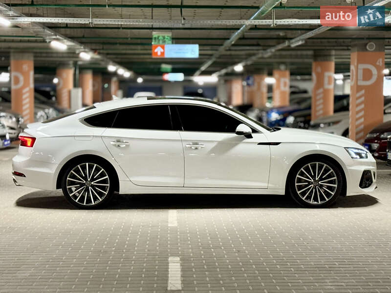 Лифтбек Audi A5 2017 в Киеве