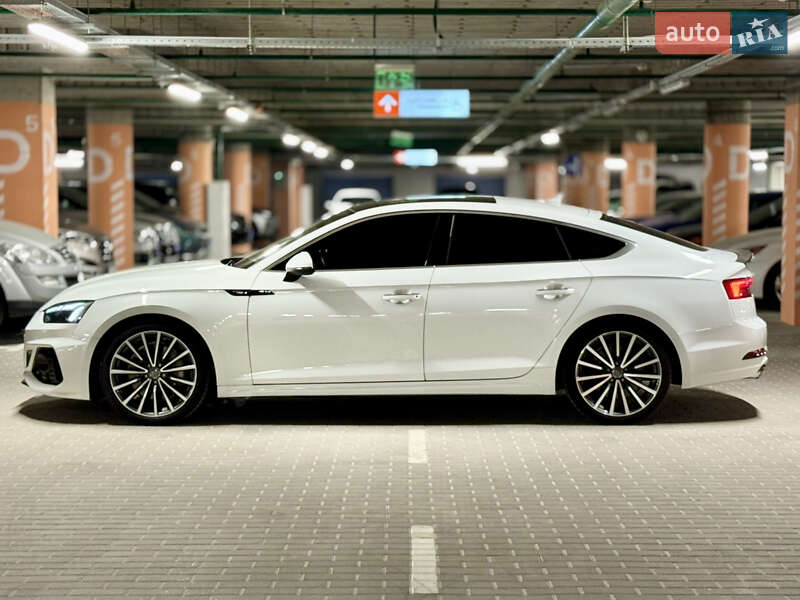 Лифтбек Audi A5 2017 в Киеве