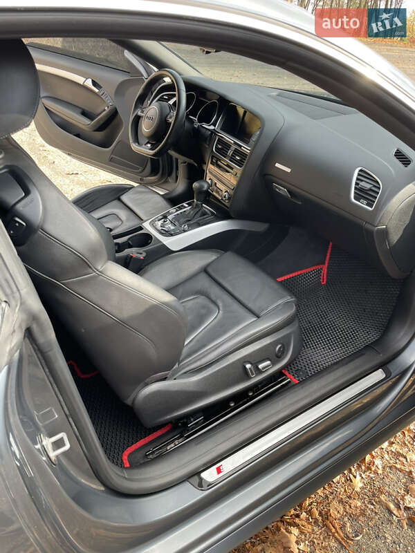 Купе Audi A5 2015 в Калуші