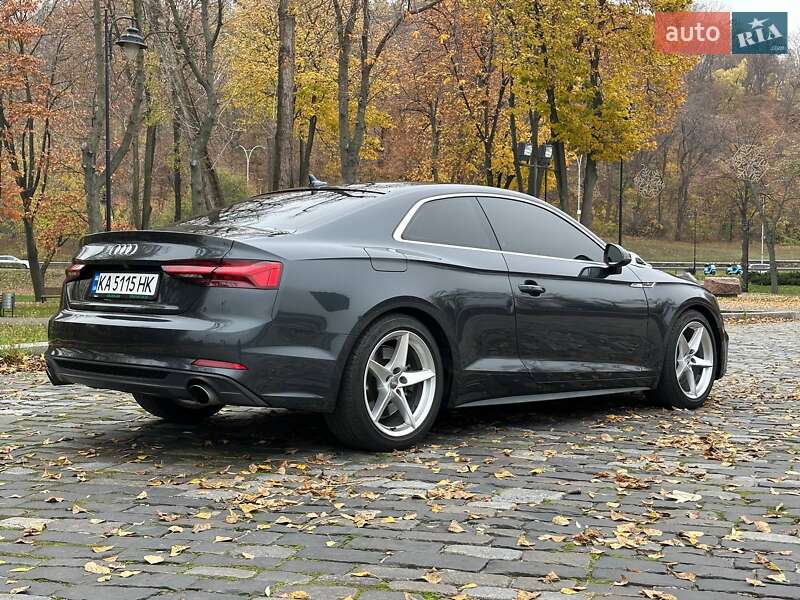 Купе Audi A5 2017 в Киеве