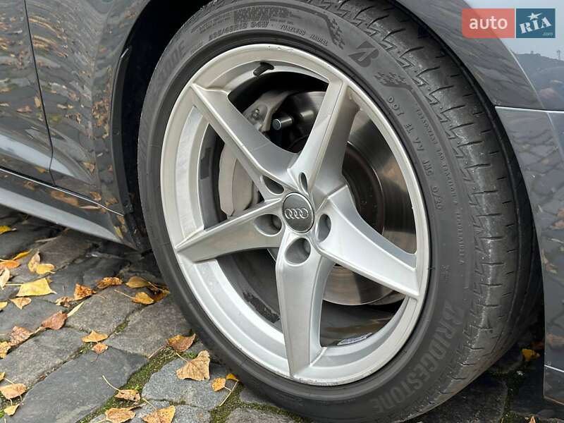 Купе Audi A5 2017 в Киеве
