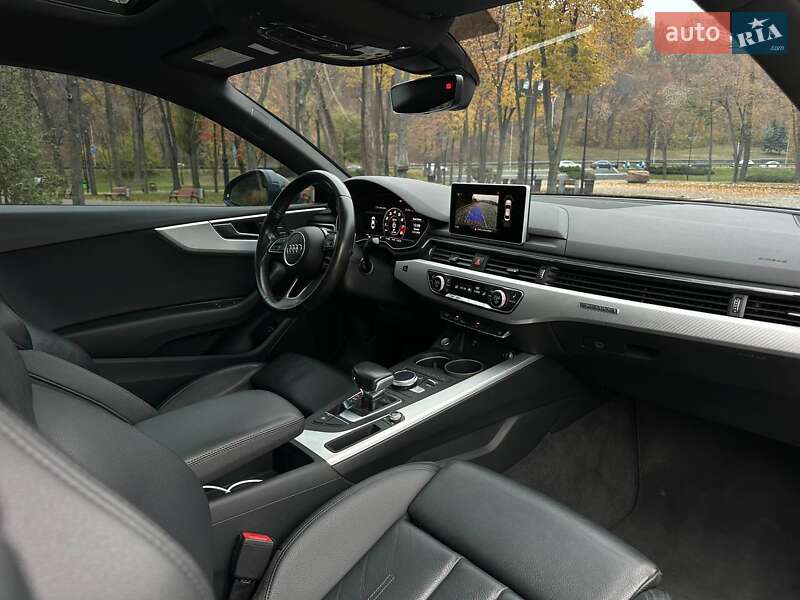 Купе Audi A5 2017 в Киеве