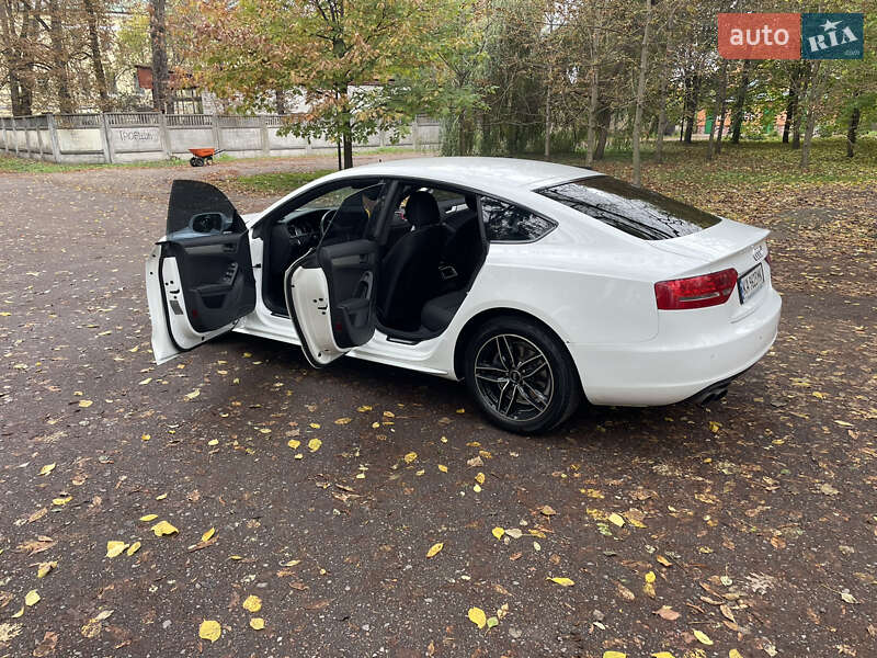 Купе Audi A5 2010 в Києві