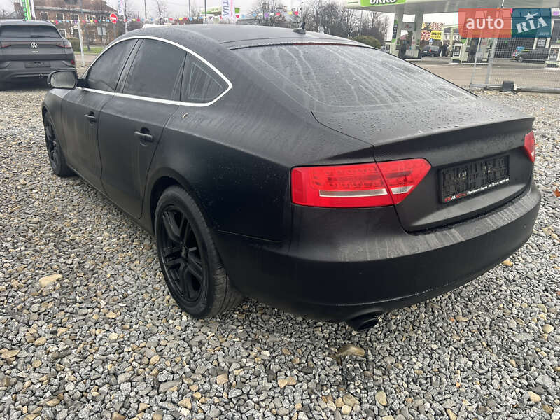 Купе Audi A5 2009 в Стрию