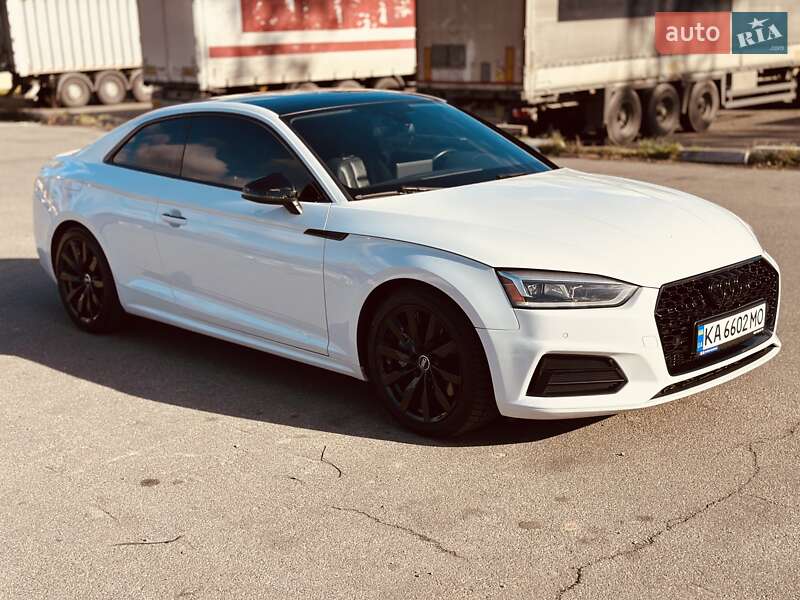 Купе Audi A5 2018 в Киеве