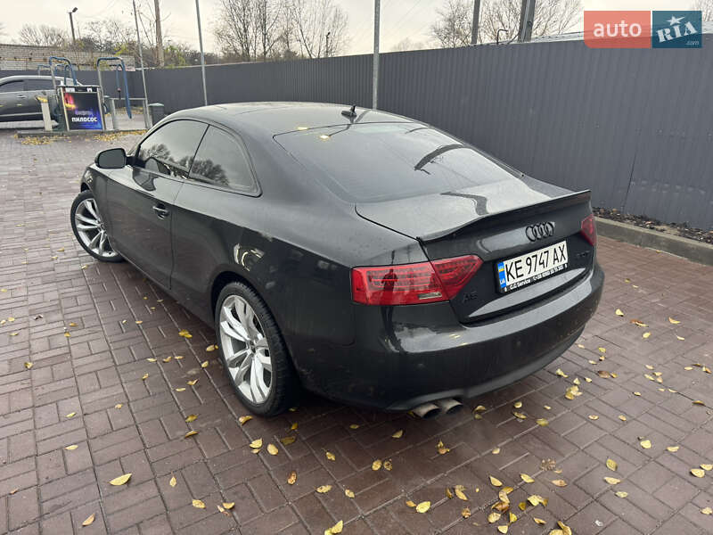 Купе Audi A5 2012 в Дніпрі