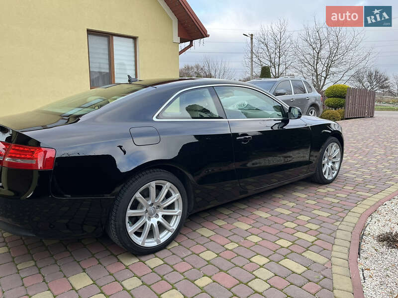 Купе Audi A5 2011 в Володимирі