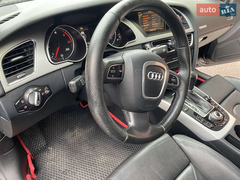 Купе Audi A5 2011 в Киеве