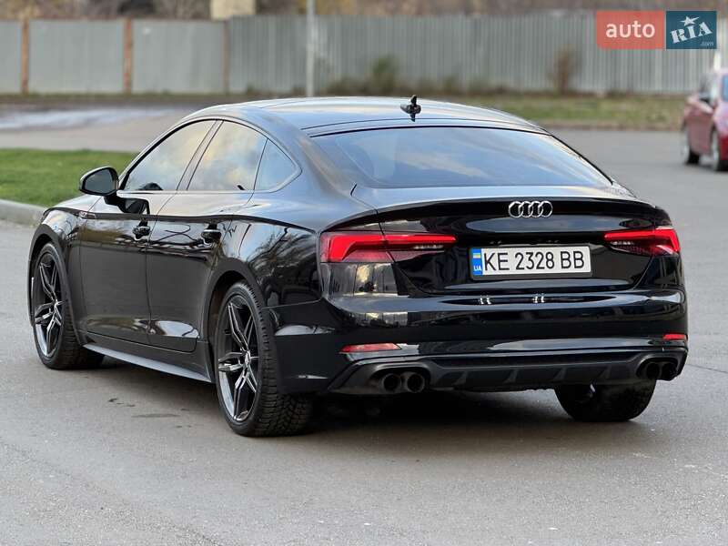 Купе Audi A5 2018 в Днепре