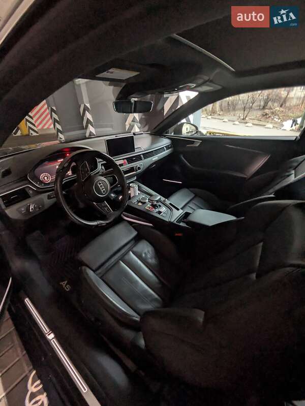 Купе Audi A5 2018 в Киеве