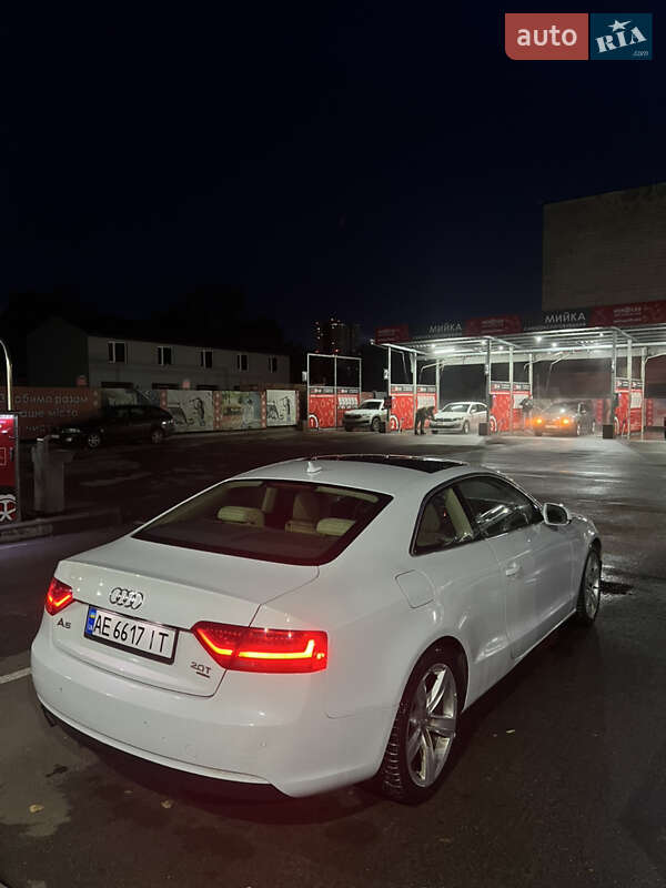 Купе Audi A5 2013 в Киеве