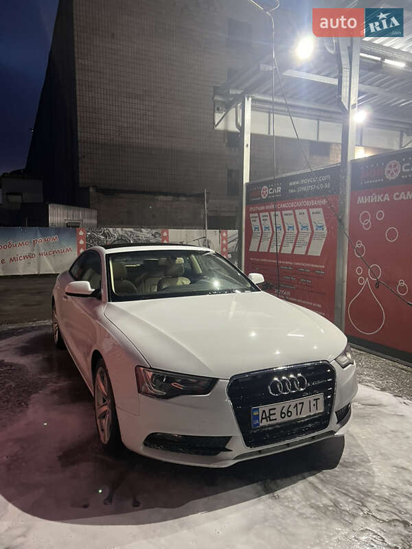 Купе Audi A5 2013 в Киеве
