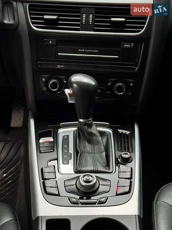 Купе Audi A5 2011 в Львові