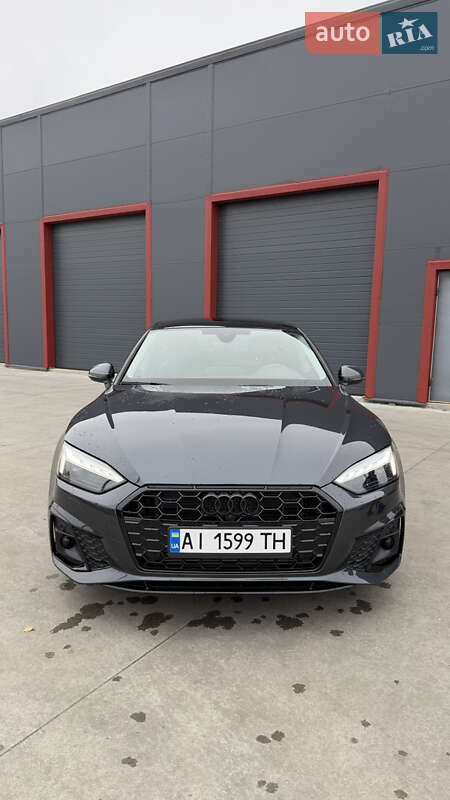 Лифтбек Audi A5 2022 в Барышевке