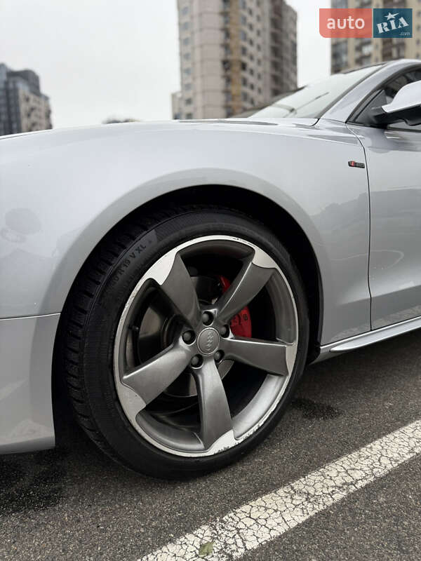 Купе Audi A5 2014 в Києві