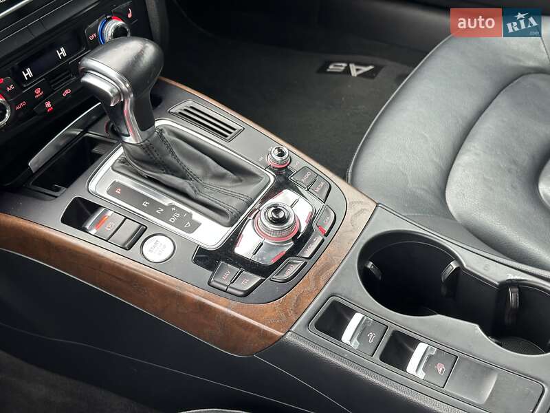 Кабриолет Audi A5 2015 в Киеве