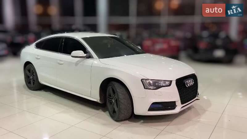 Купе Audi A5 2012 в Раздельной
