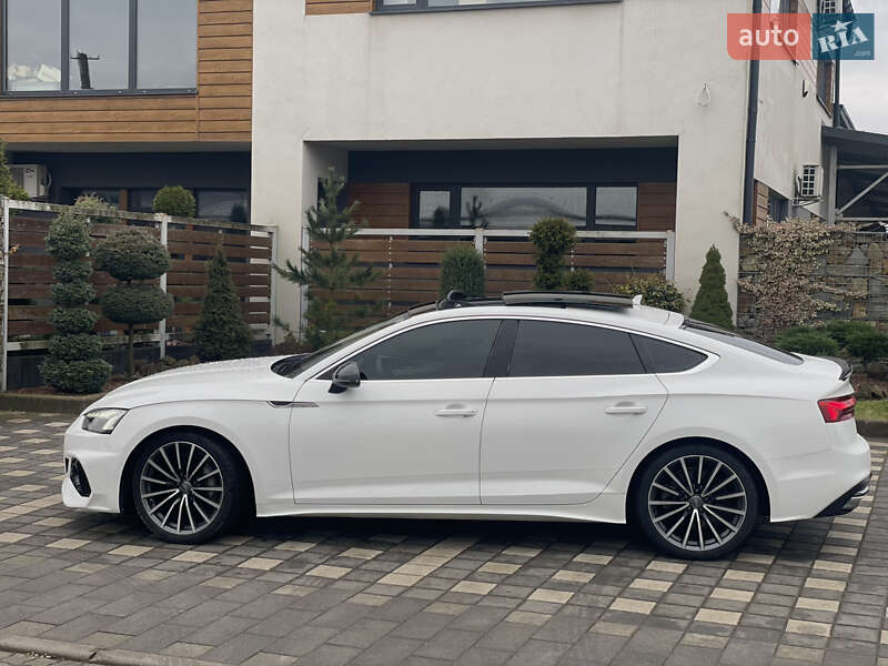 Лифтбек Audi A5 2020 в Стрые