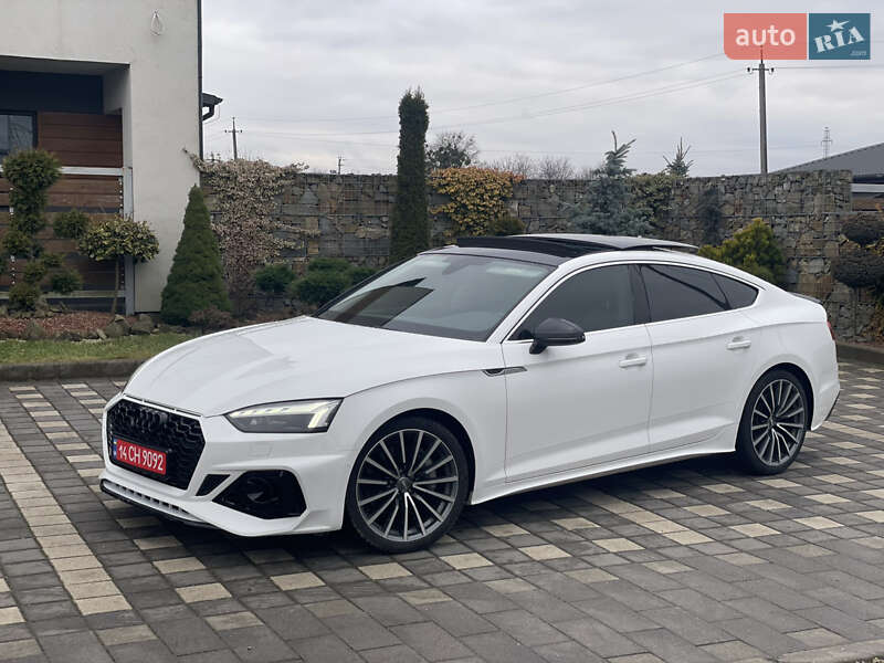 Лифтбек Audi A5 2020 в Стрые