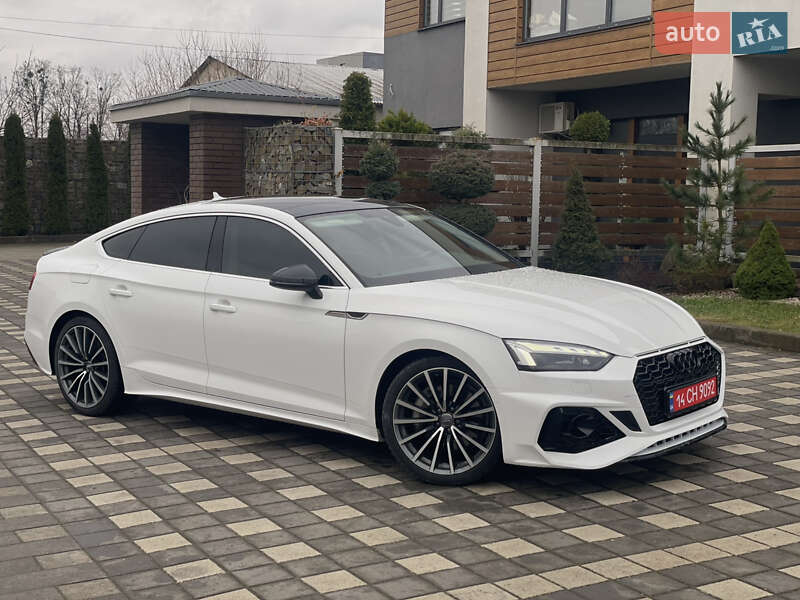 Лифтбек Audi A5 2020 в Стрые