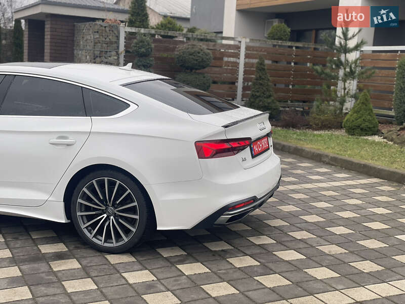 Лифтбек Audi A5 2020 в Стрые