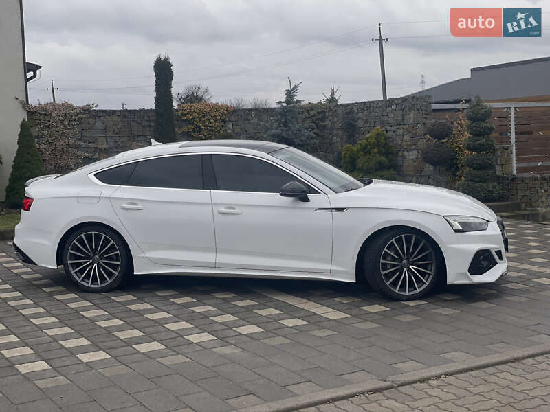 Лифтбек Audi A5 2020 в Стрые