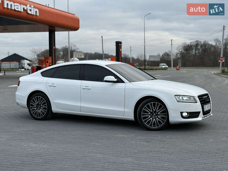 Купе Audi A5 2009 в Черновцах