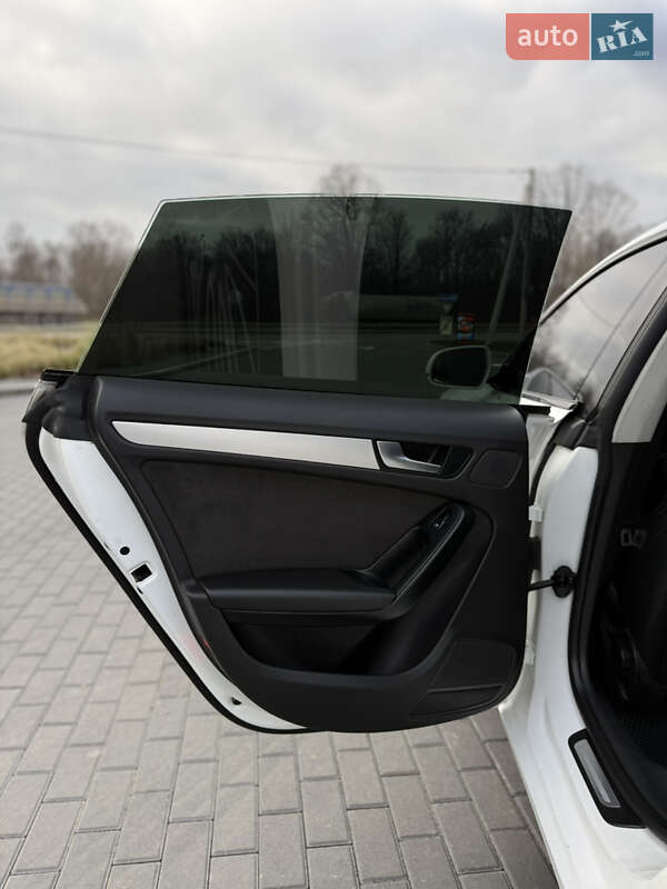 Купе Audi A5 2009 в Черновцах