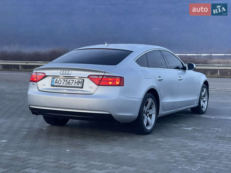 Купе Audi A5 2012 в Хусте