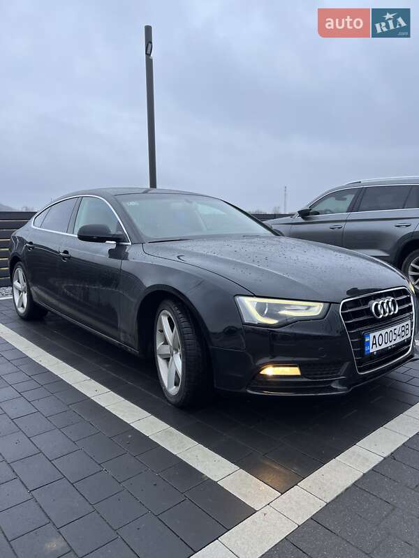 Купе Audi A5 2013 в Ужгороде