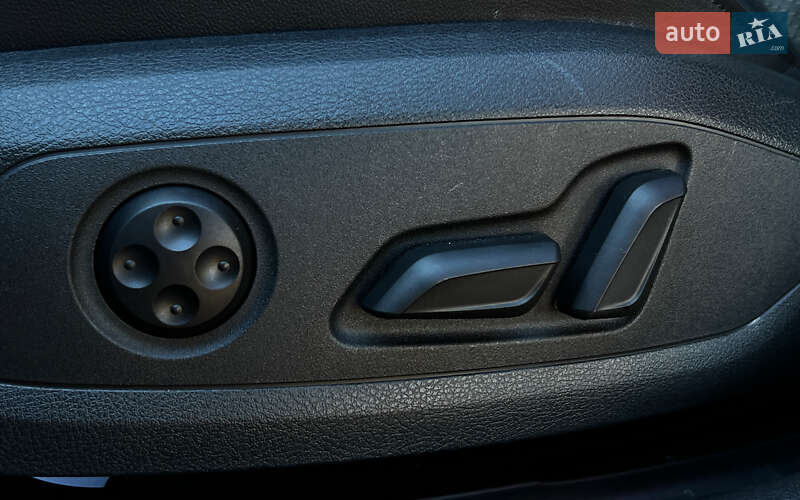 Лифтбек Audi A5 2023 в Львове