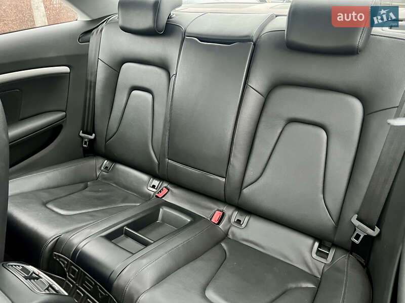 Купе Audi A5 2014 в Киеве