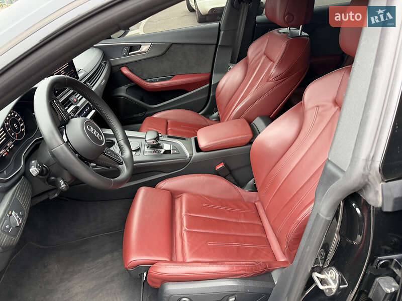 Купе Audi A5 2019 в Киеве