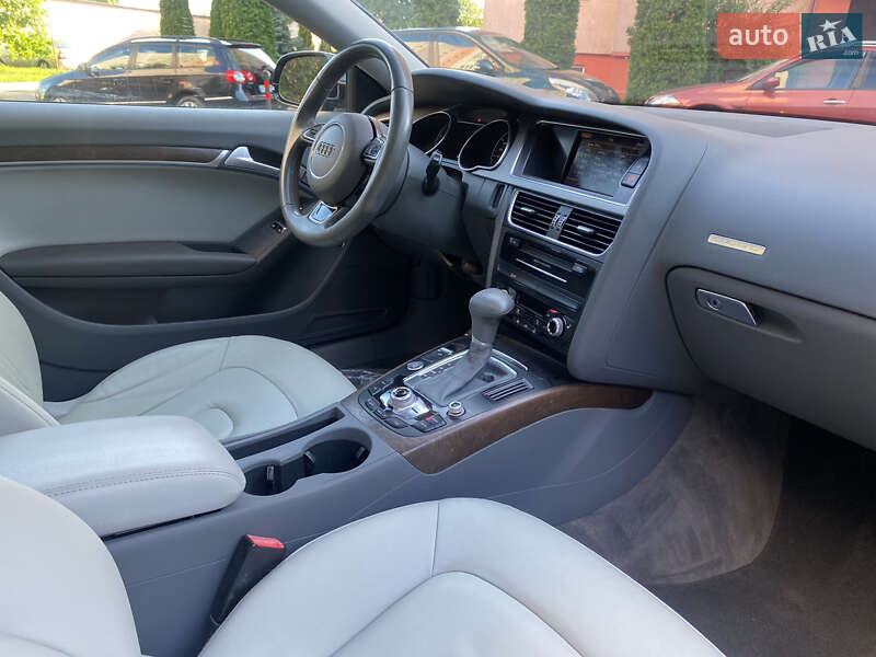 Купе Audi A5 2013 в Луцке