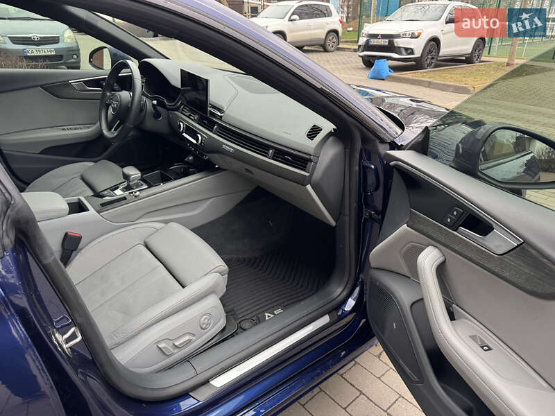 Лифтбек Audi A5 2020 в Киеве