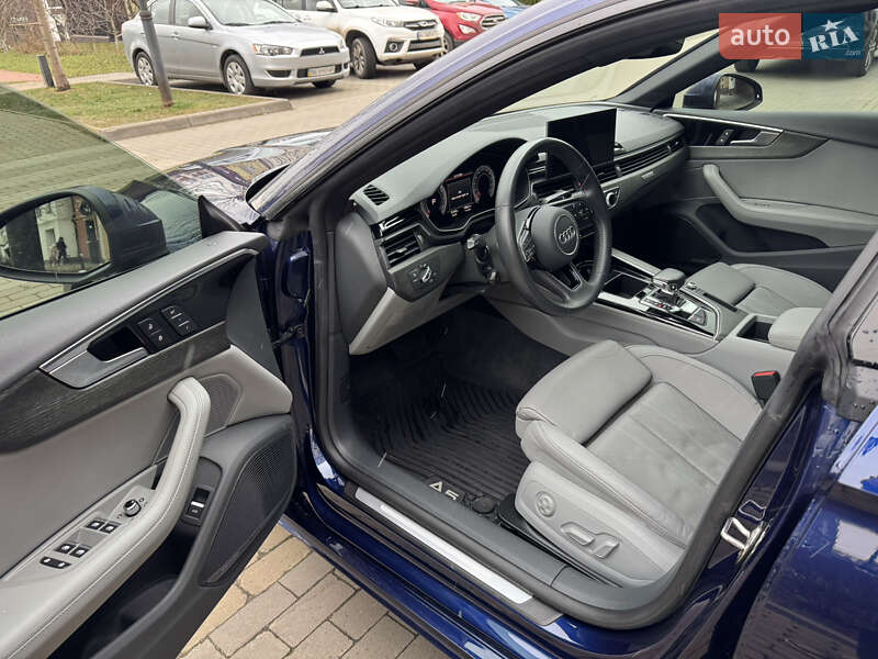 Лифтбек Audi A5 2020 в Киеве