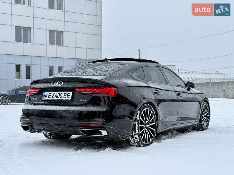 Лифтбек Audi A5 2022 в Днепре