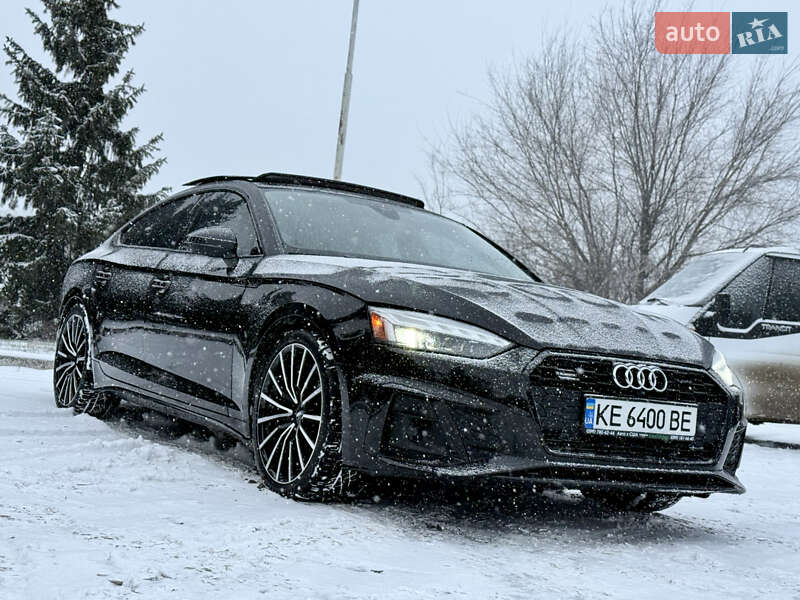 Лифтбек Audi A5 2022 в Днепре