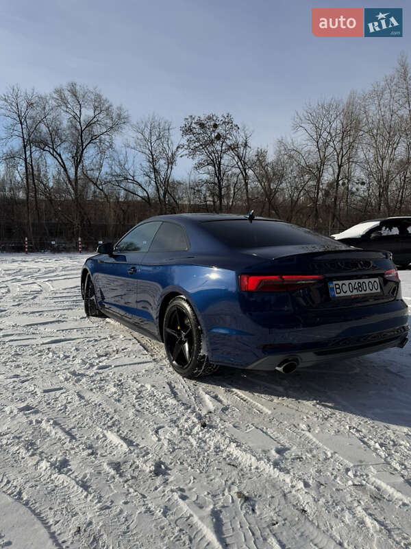 Купе Audi A5 2018 в Киеве