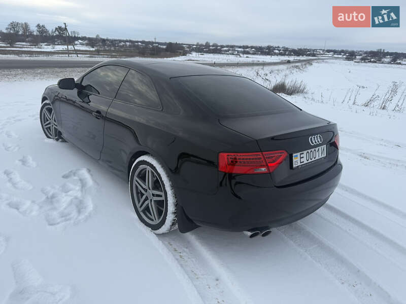 Купе Audi A5 2012 в Прилуках