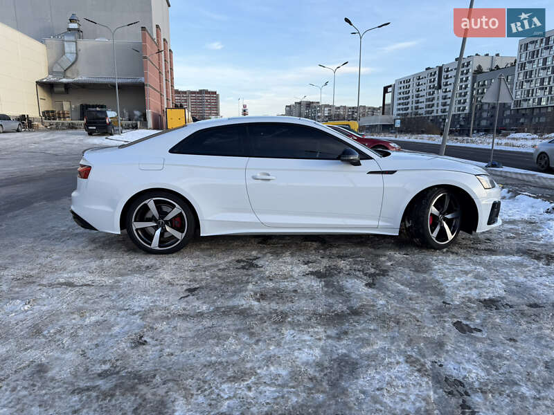 Купе Audi A5 2024 в Львові